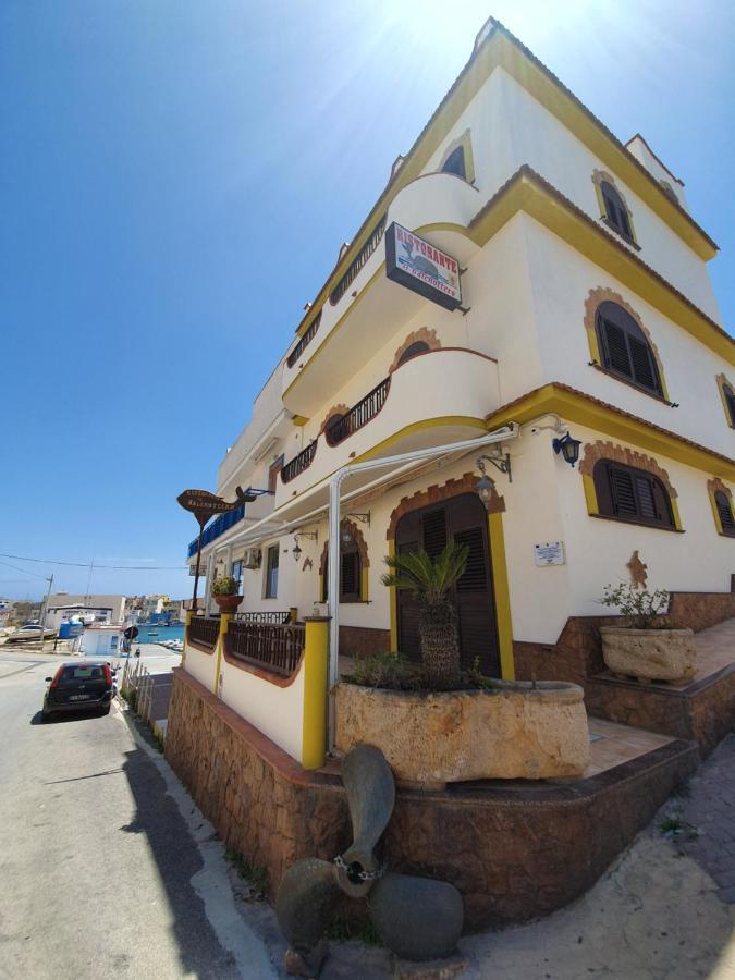 Casa Vacanza Delfino Bianco Apartment Lampedusa Cameră foto