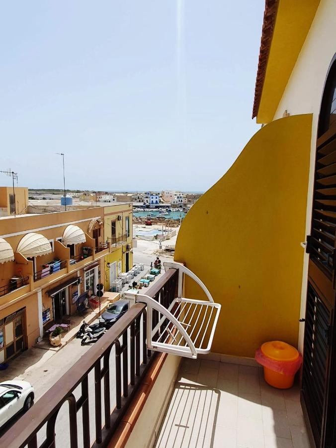 Casa Vacanza Delfino Bianco Apartment Lampedusa Exterior foto